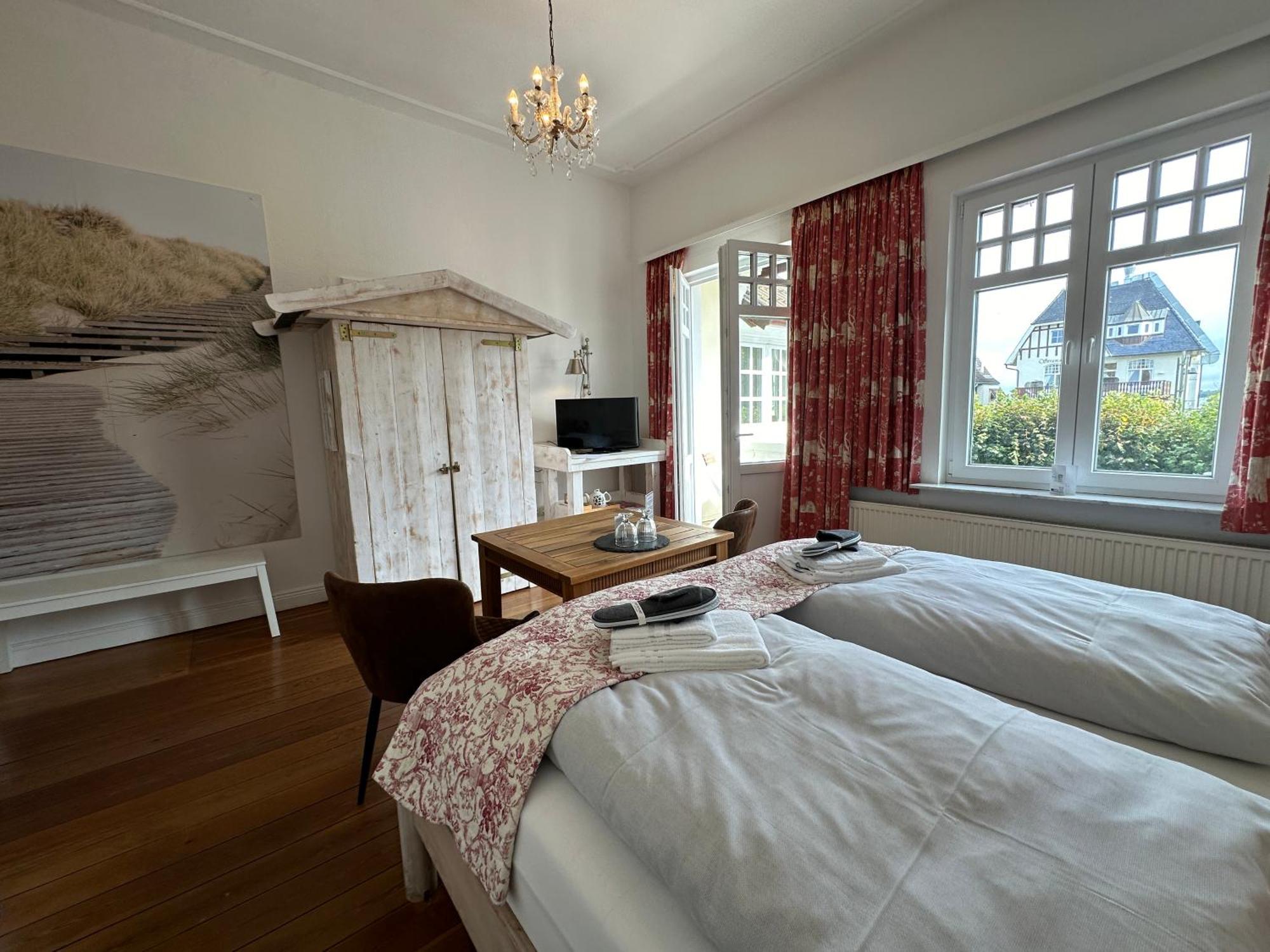 Villa Pension Strandhaus - Adults Only Lübeck Buitenkant foto